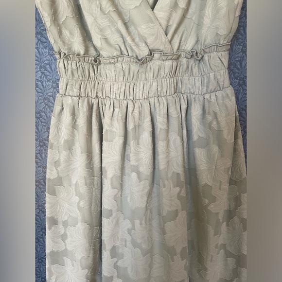 Women’s Medium Speechless Dress Summer Flowy Embroidered Feminine Lined Green - Picture 3 of 5